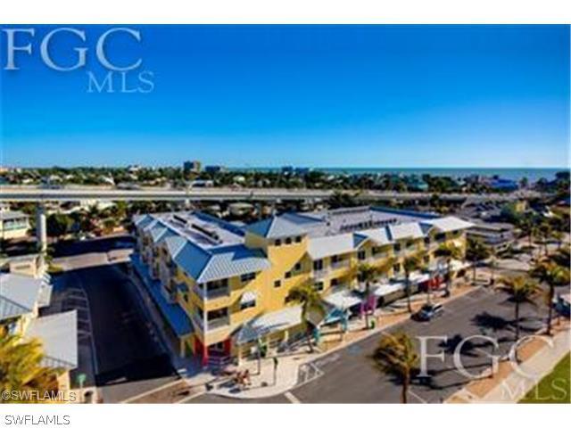 450 Old San Carlos Blvd. #316, Fort Myers Beach, FL 33931