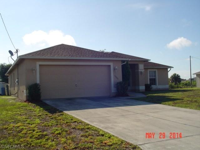 5902 Hanna Ave., Lehigh Acres, FL 33971