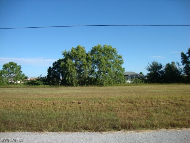 1913 NW 17th St., Cape Coral, FL 33993