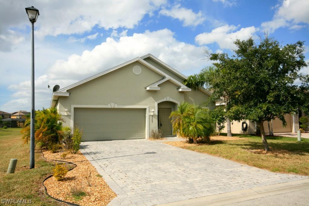 8249 Silver Birch Way, Lehigh Acres, FL 33971