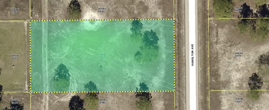 1505 Hamilton Ave., Lehigh Acres, FL 33972