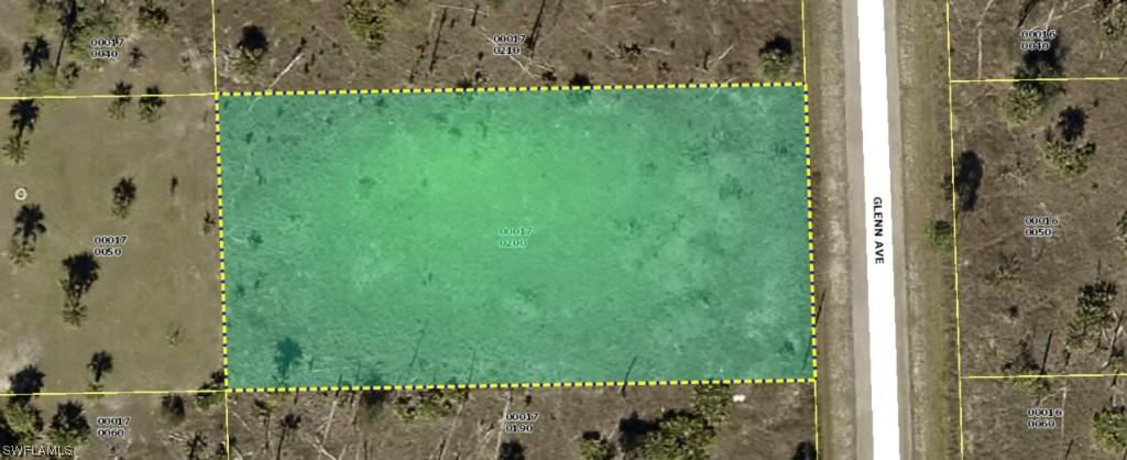 915 Glenn Ave., Lehigh Acres, FL 33972