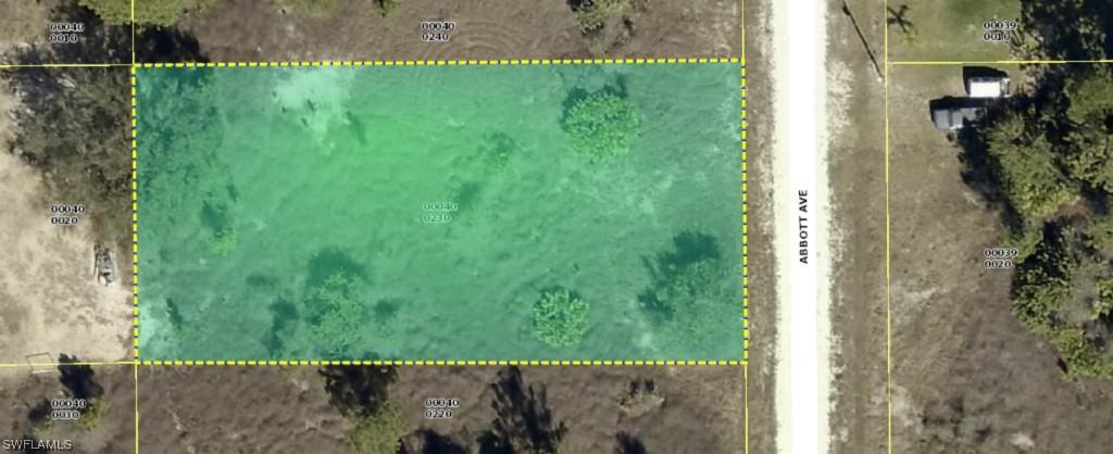 1921 Abbott Ave., Lehigh Acres, FL 33972