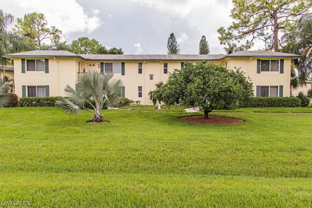 160 Penny Ln. #3, Naples, FL 34112