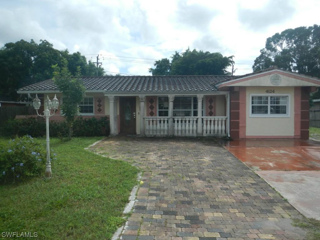 4124 23rd Pl., Naples, FL 34116
