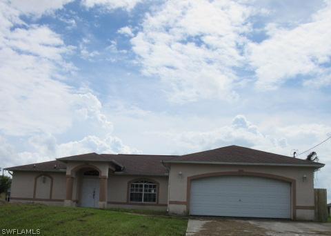 1520 S Gator Cir., Cape Coral, FL 33909