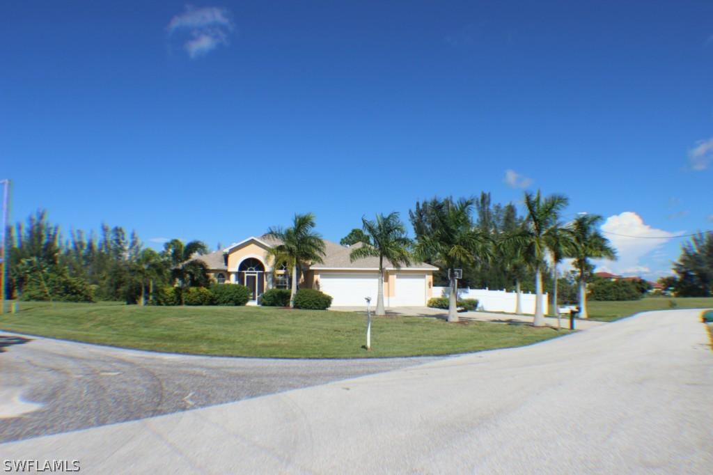 2211 NW 26th St., Cape Coral, FL 33993