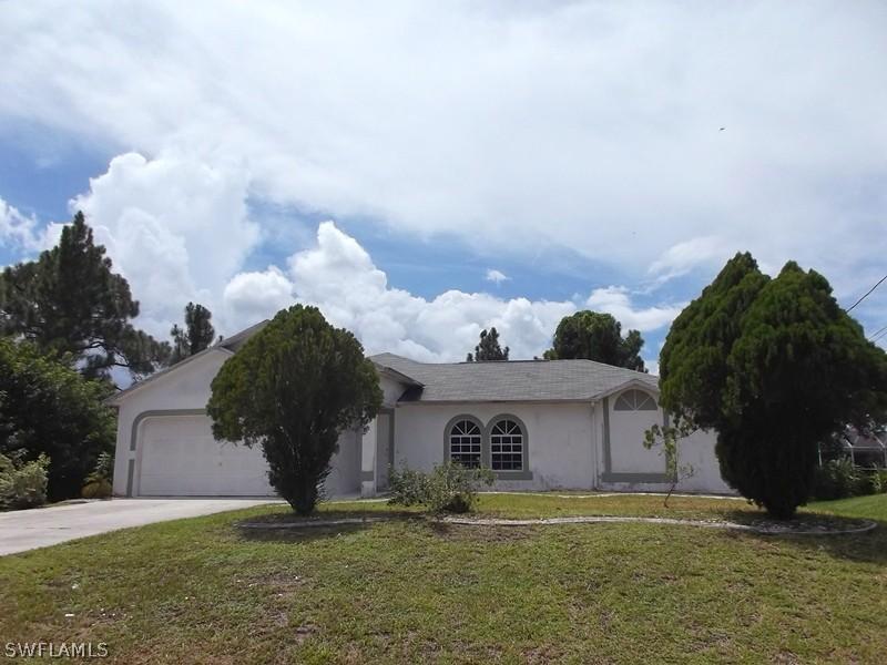 2803 9th St., Lehigh Acres, FL 33971