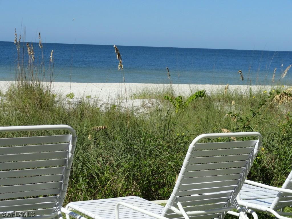 1977 Gulf Shore Blvd. #704, Naples, FL 34102