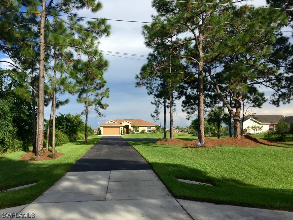 4590 20th St., Naples, FL 34120