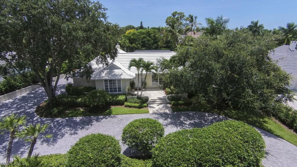 2640 Half Moon Walk, Naples, FL 34102