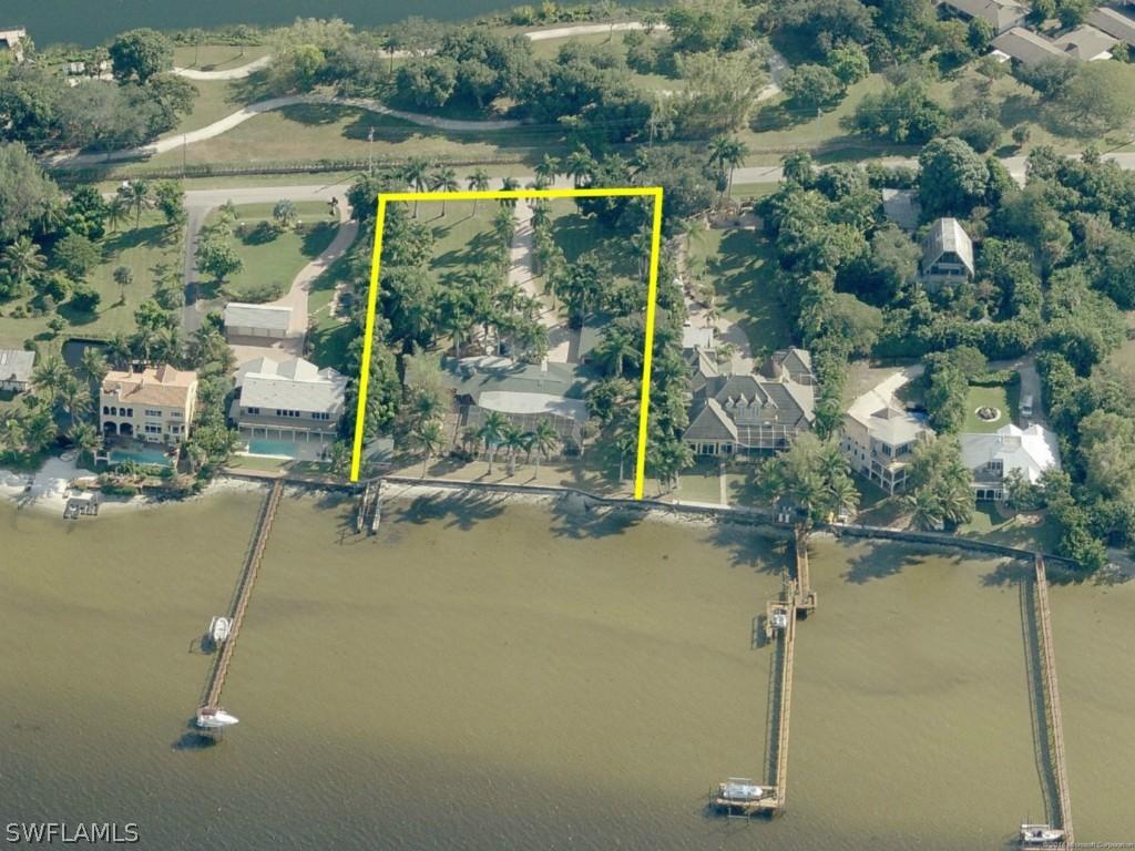 12486 Riverside Dr., Fort Myers, FL 33919