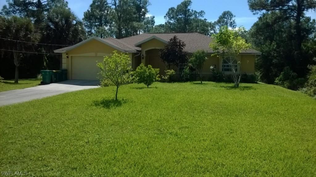 670 22nd Ave., Naples, FL 34120