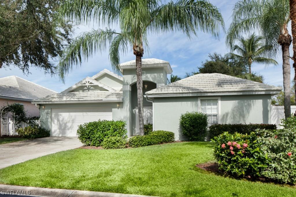 1330 Old Oak Ln., Naples, FL 34110