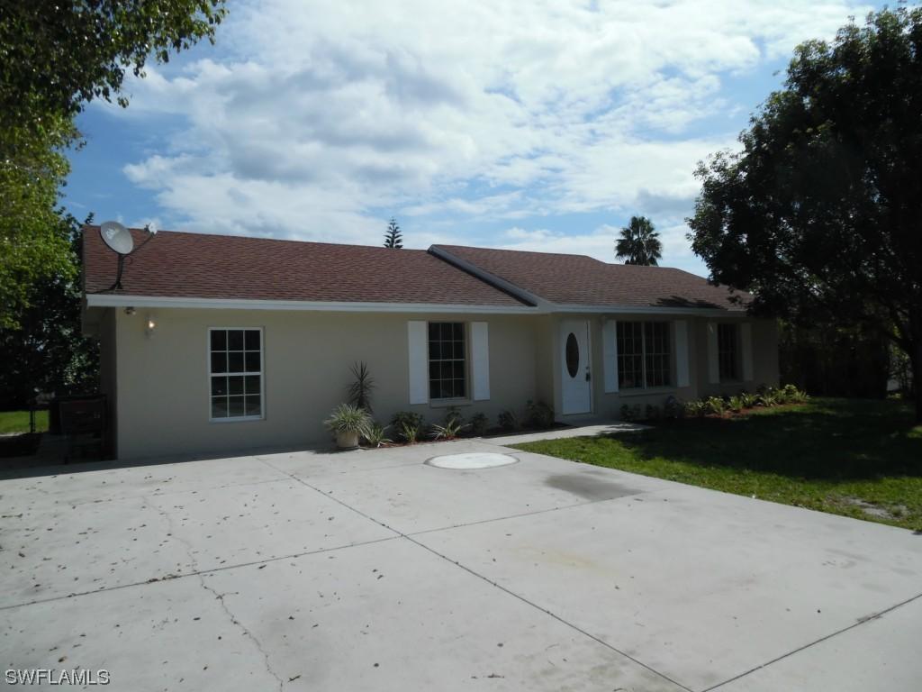 2900 50th St., Naples, FL 34116