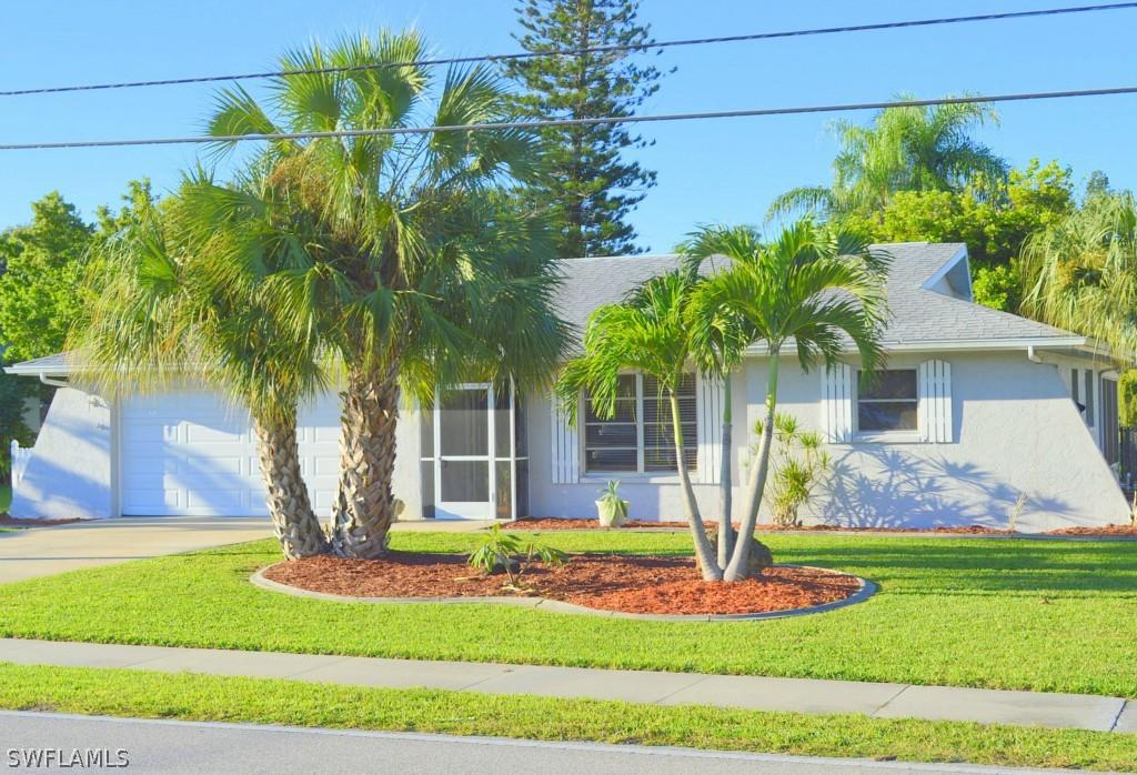 3806 Country Club Blvd., Cape Coral, FL 33904