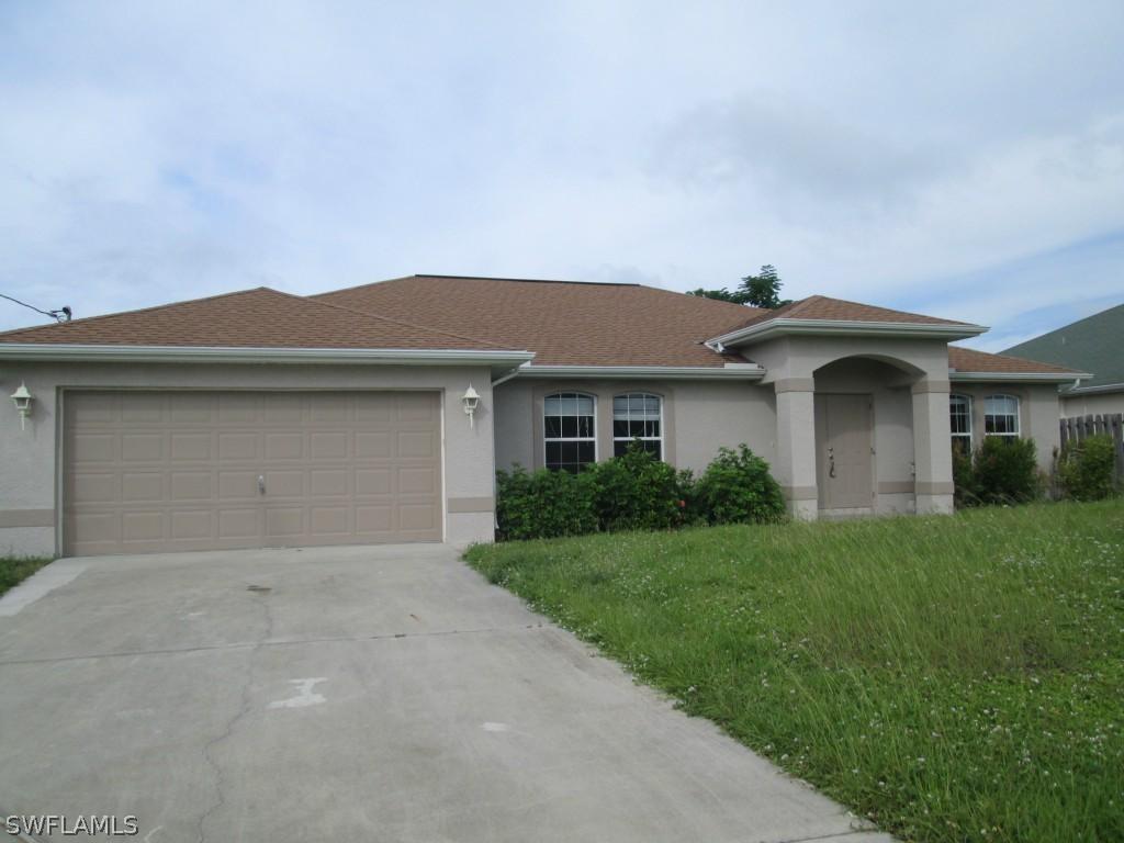 3526 NE 12th Ct., Cape Coral, FL 33909