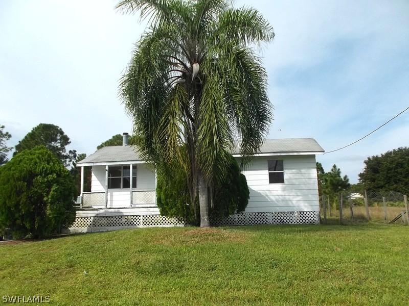 4708 Nora Ave., Lehigh Acres, FL 33976