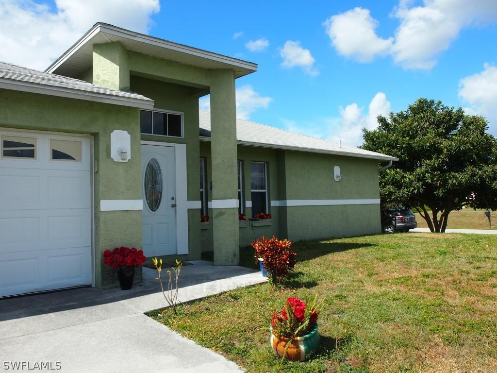 823 Casino Ave., Lehigh Acres, FL 33971