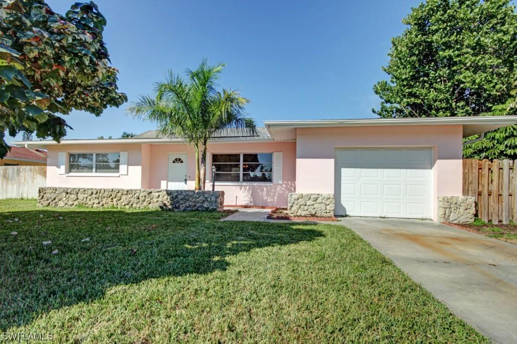 2173 44th St., Naples, FL 34116