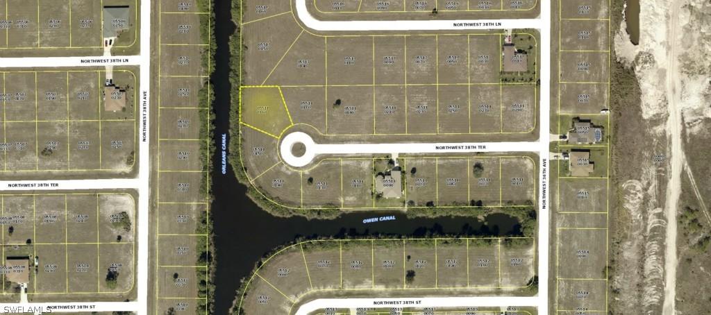 3633 NW 38th Ter., Cape Coral, FL 33993