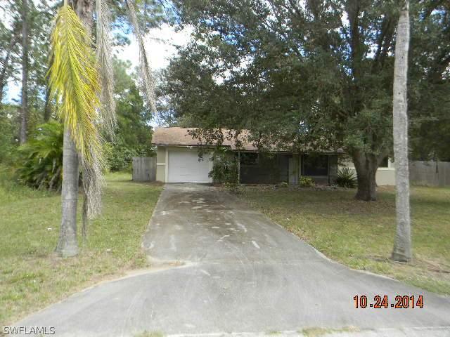 1616 Oak Ave., Lehigh Acres, FL 33972