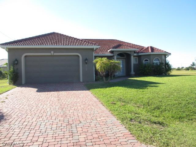 1004 NW 33rd Ave., Cape Coral, FL 33993