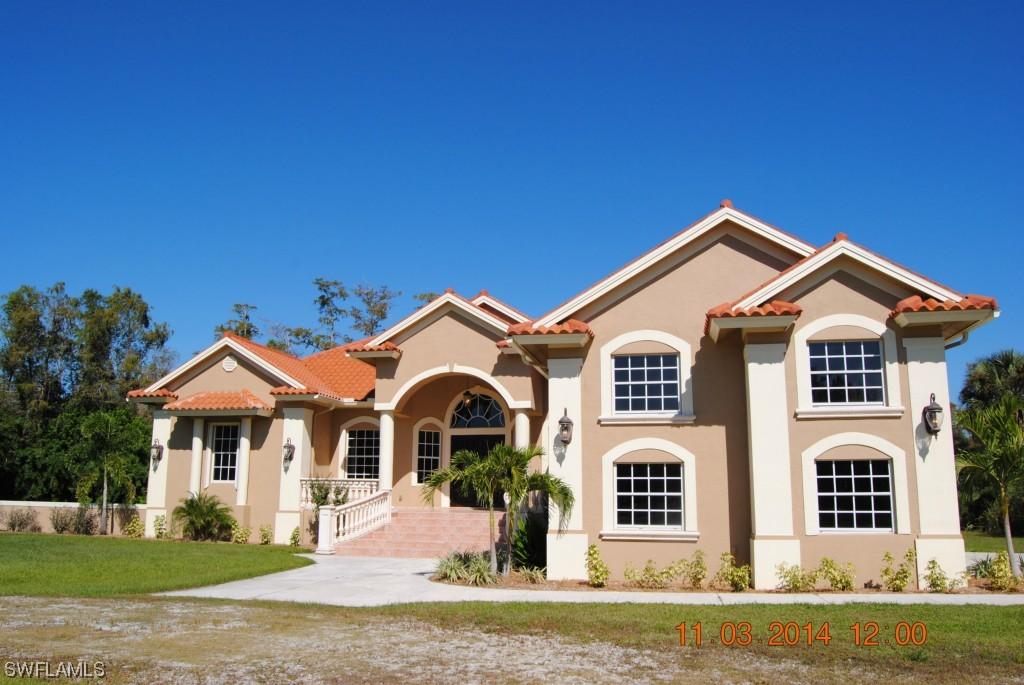 491 16th Ave., Naples, FL 34120