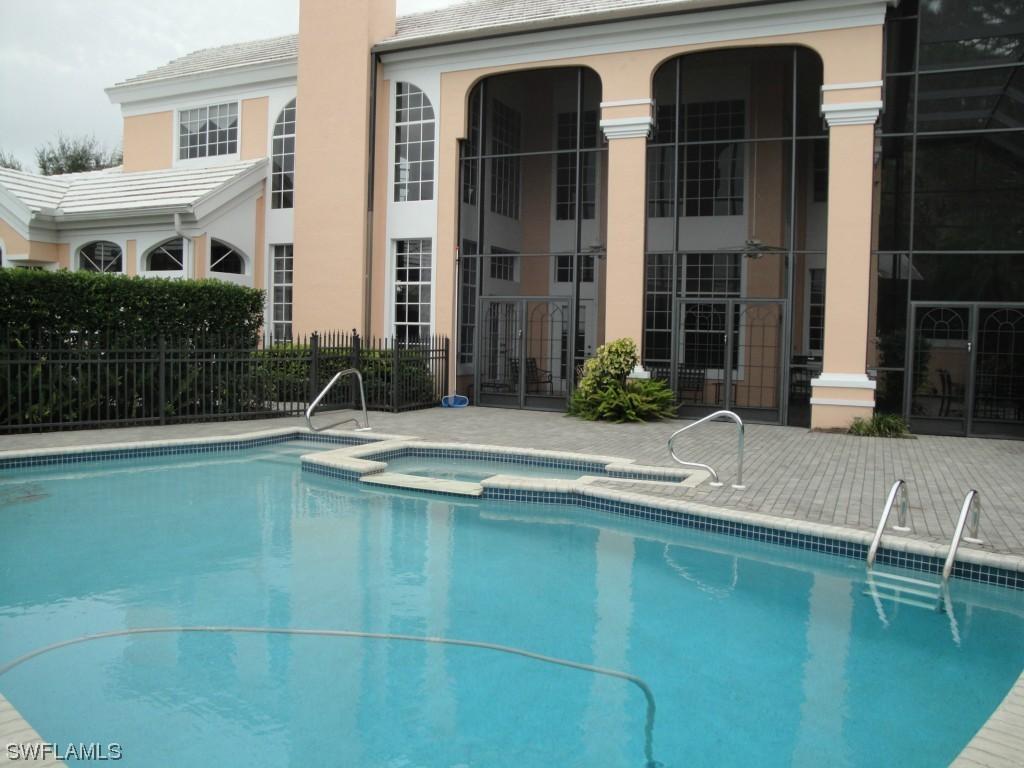 15244 Devon Green Ln., Naples, FL 34110