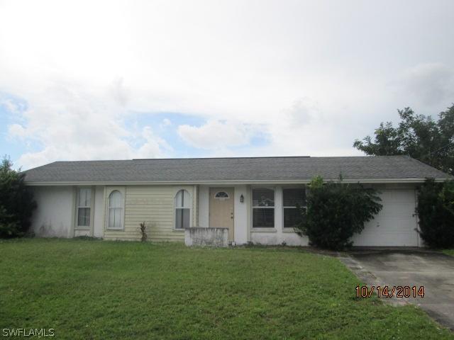 1304 SE 17th Ter., Cape Coral, FL 33990