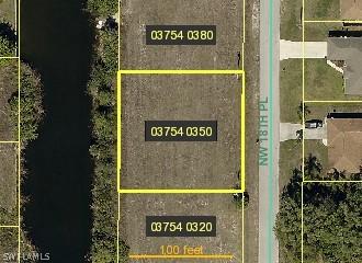 102 NW 18th Pl., Cape Coral, FL 33993