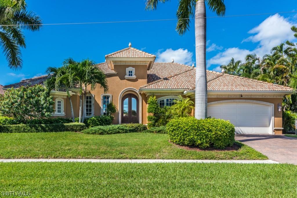 460 Pheasant Ct., Marco Island, FL 34145
