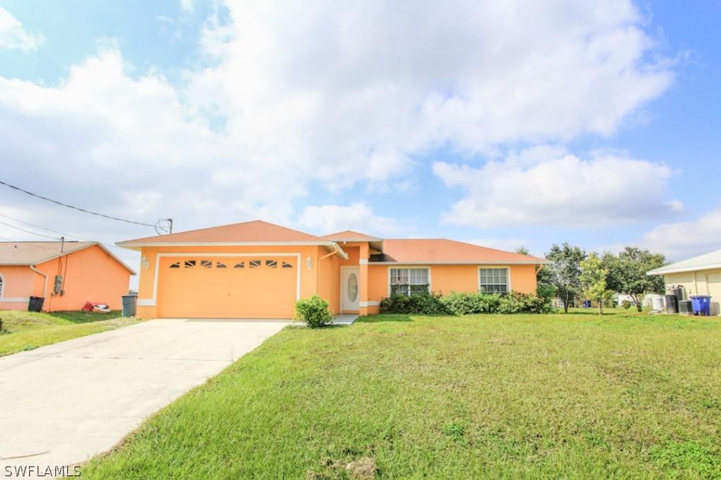 911 Alaska Ave., Lehigh Acres, FL 33971