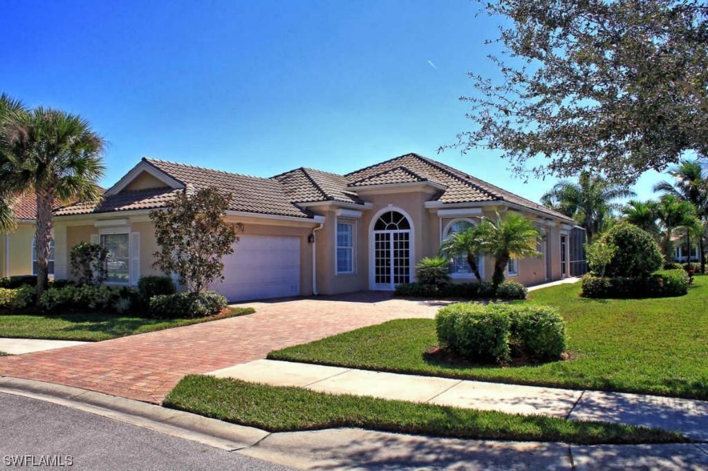 8006 Valentina Ct., Naples, FL 34114