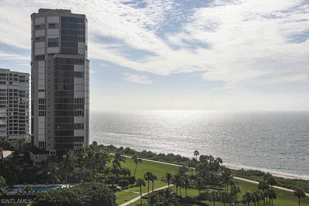 4551 Gulf Shore Blvd. #1205, Naples, FL 34103