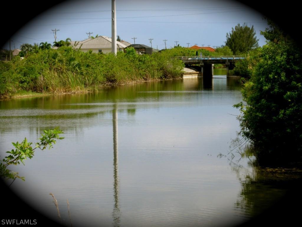 624 NW 25th St., Cape Coral, FL 33993