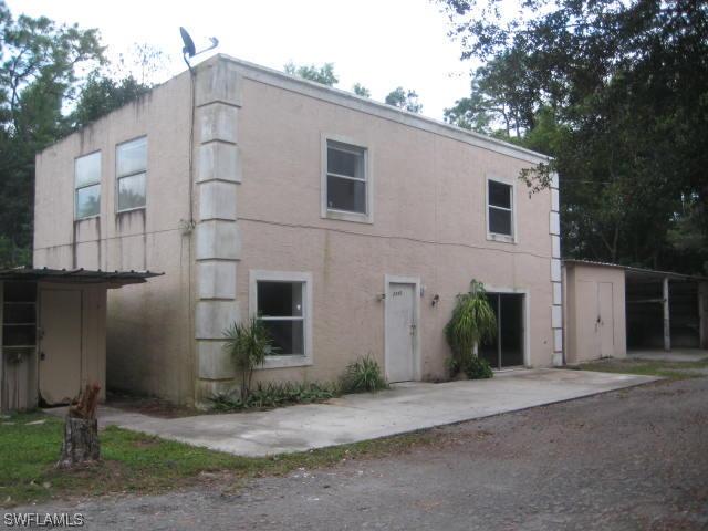 2330 Crawford Ave., Naples, FL 34117