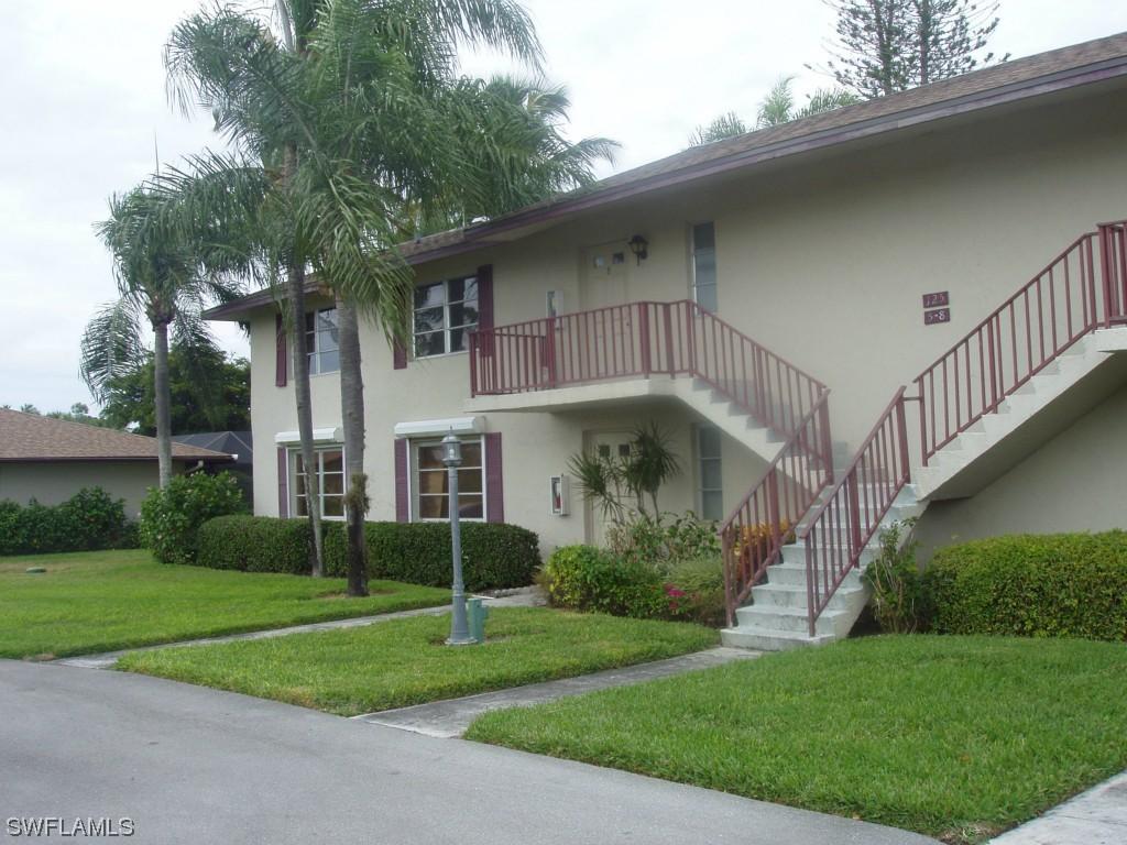 125 Penny Ln. #8, Naples, FL 34112