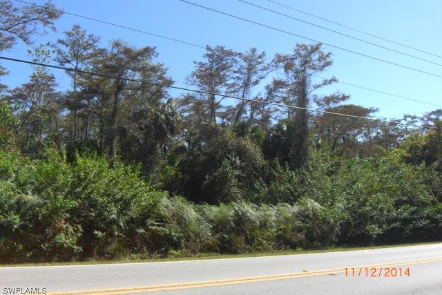 620 Logan Blvd., Naples, FL 34119