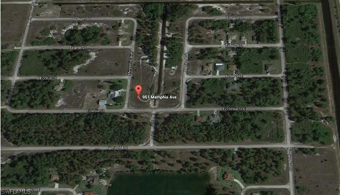 951 Memphis Ave., Lehigh Acres, FL 33974