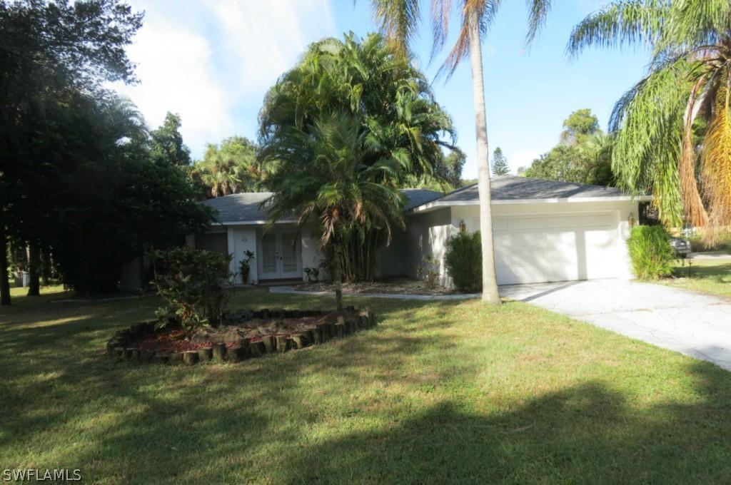 23 Highland Ave., Lehigh Acres, FL 33936