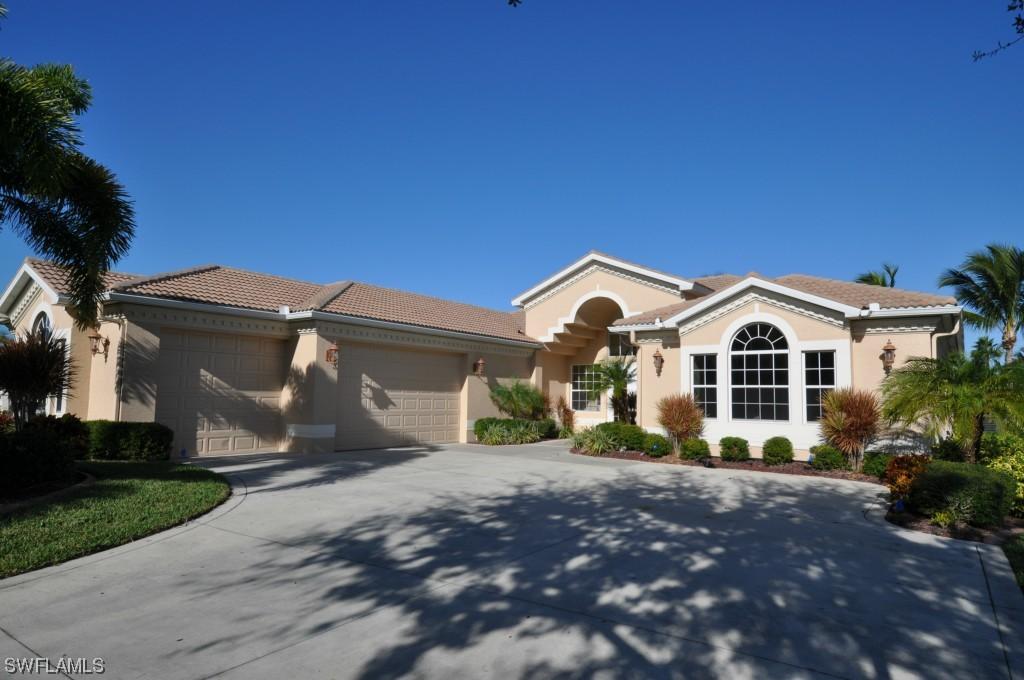 1035 SE 43rd Ter., Cape Coral, FL 33904