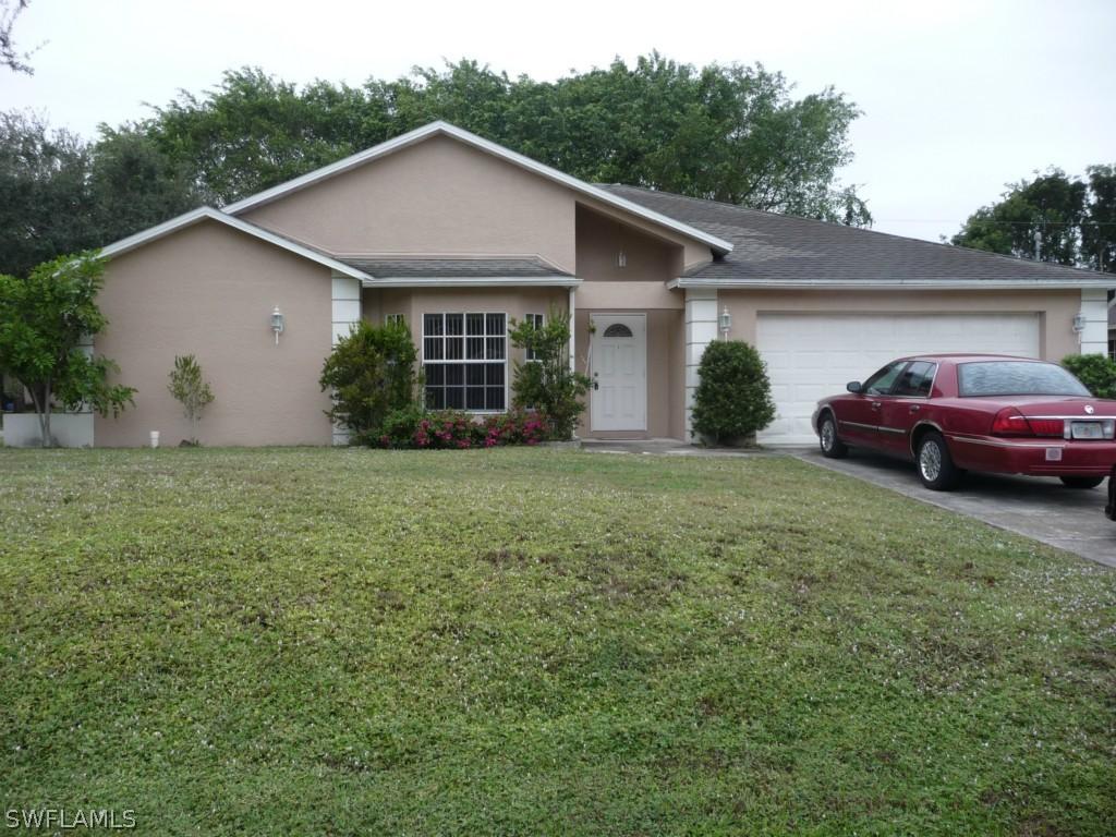 17232 Oriole Rd., Fort Myers, FL 33967