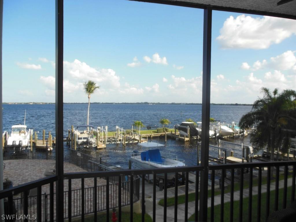 4029 SE 20th Pl. #101, Cape Coral, FL 33904