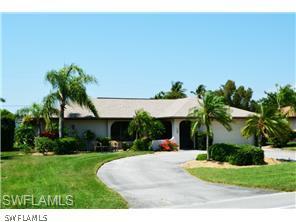 703 Wildwood Pkwy., Cape Coral, FL 33904