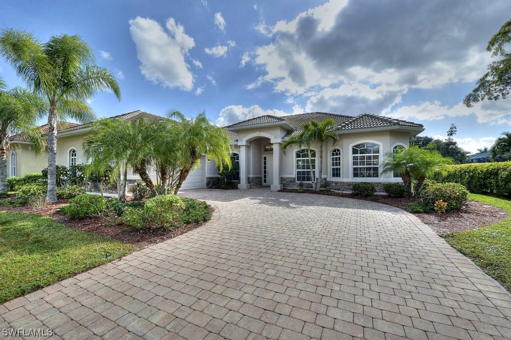 24925 Fairwinds Ln., Bonita Springs, FL 34135