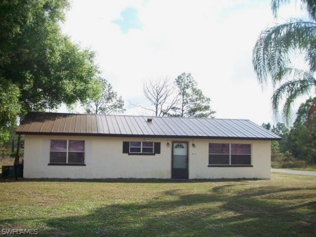 1100 Wellington Ave., Lehigh Acres, FL 33972