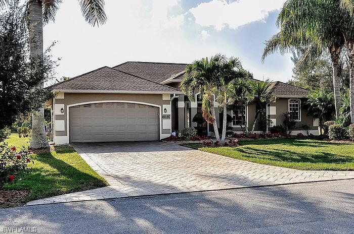 18187 Baywood Dr., Naples, FL 34114