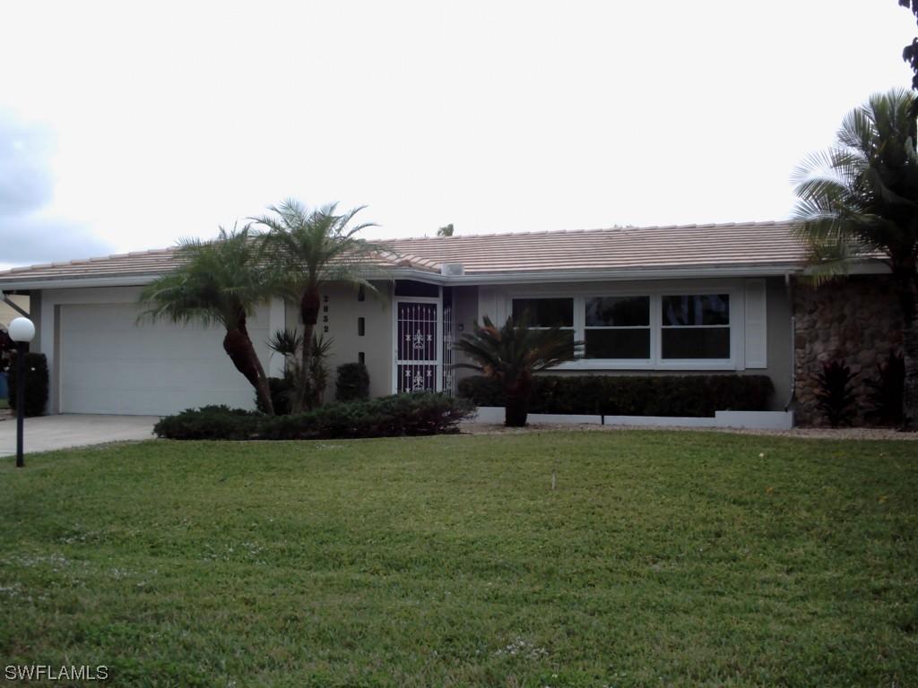 2832 SE 17th Pl., Cape Coral, FL 33904