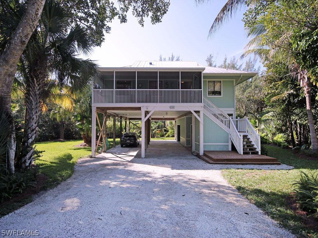 744 Marthas Ln., Sanibel, FL 33957